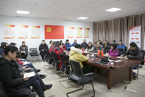 老街玉祥集团公司党支部开展主题党日活动