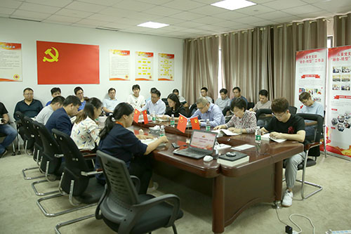 老街玉祥集团公司党支部开展”专题学习《习近平谈治国理政》第三卷”主题党日活动