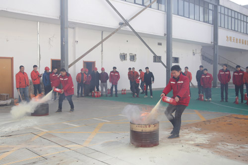 老街玉祥集团公司组织开展消防演练活动